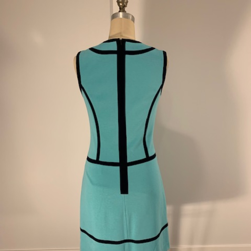 Mod Knit Dress - Picture 2 of 2